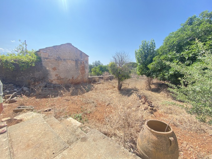 Traditional House With Beautiful Village Views - 11