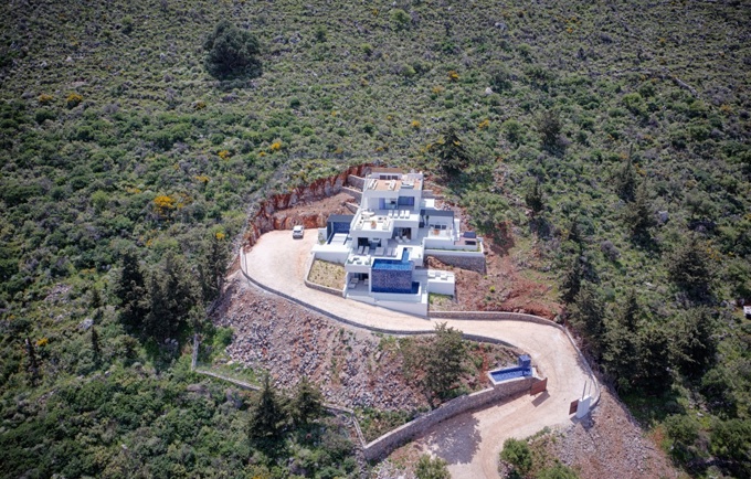 VILLA DE LUXE Exclusive Villa For Sale In Kokkino Chorio - 28