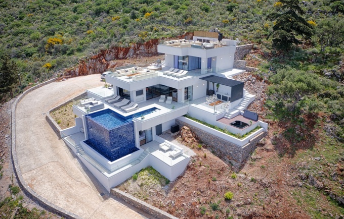 VILLA DE LUXE Exclusive Villa For Sale In Kokkino Chorio - 29
