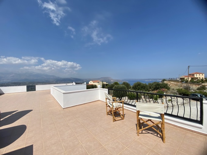 Contemporary Single Level Villa with Mesmerizing Views For Sale in Drapanos - 45
