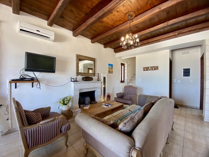 Beautiful Villa For Sale: Sea and Mountain Views, Private Pool In The Peaceful Location Of Provarma - 9