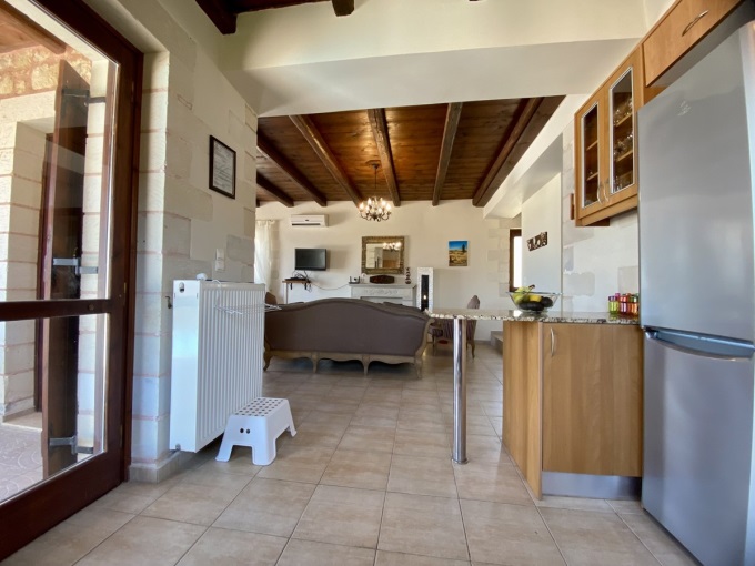 Beautiful Villa For Sale: Sea and Mountain Views, Private Pool In The Peaceful Location Of Provarma - 8