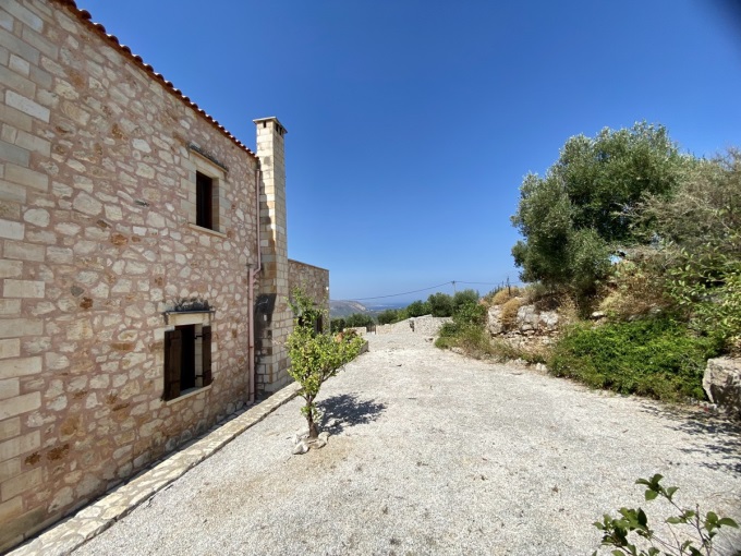 Beautiful Villa For Sale: Sea and Mountain Views, Private Pool In The Peaceful Location Of Provarma - 36