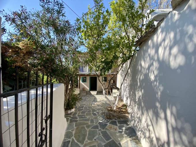Charming 2 Bedroom Village Cottage with Courtyard Garden in a Peaceful Setting For Sale In Xerosterni - 23