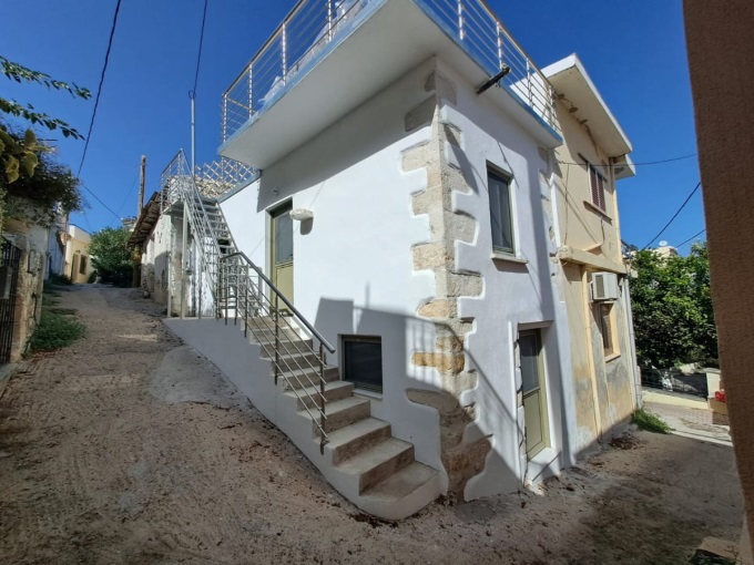 Charming Renovated House For Sale in Kalyves. A Stylish Getaway with Rooftop Terrace - 1