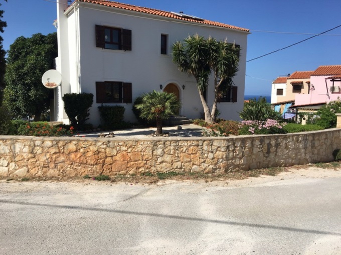 Charming Crete Retreat Seaview Villa with Comfortable Design For Sale In Plaka - 63