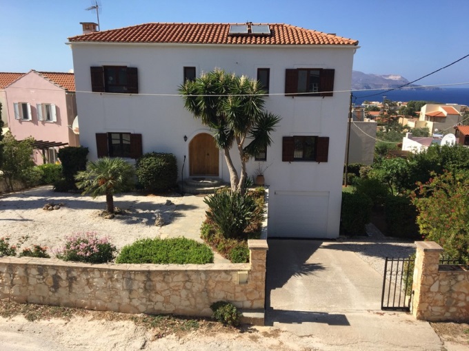 Charming Crete Retreat Seaview Villa with Comfortable Design For Sale In Plaka - 69