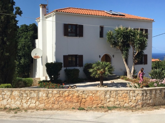 Charming Crete Retreat Seaview Villa with Comfortable Design For Sale In Plaka - 74