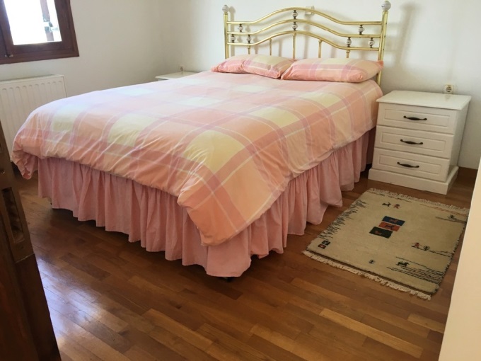 Charming Crete Retreat Seaview Villa with Comfortable Design For Sale In Plaka - 9