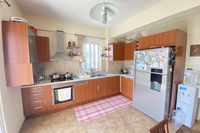 Stunning Mountain views Villa For Sale in Xirosterni - 26