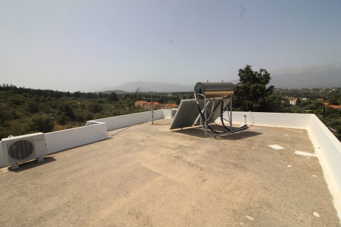 Stunning Mountain views Villa For Sale in Xirosterni - 43