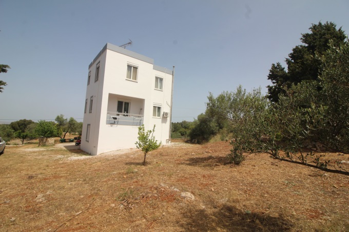 Stunning Mountain views Villa For Sale in Xirosterni - 57