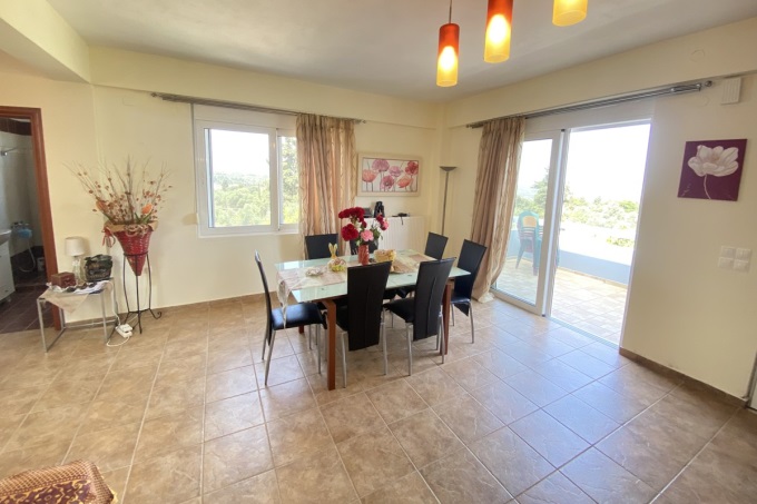 Stunning Mountain views Villa For Sale in Xirosterni - 10