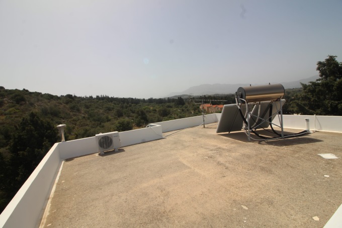 Stunning Mountain views Villa For Sale in Xirosterni - 45