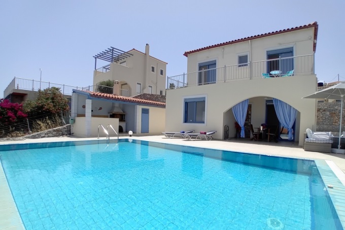 Sea View Property For Sale With Private Pool - 0