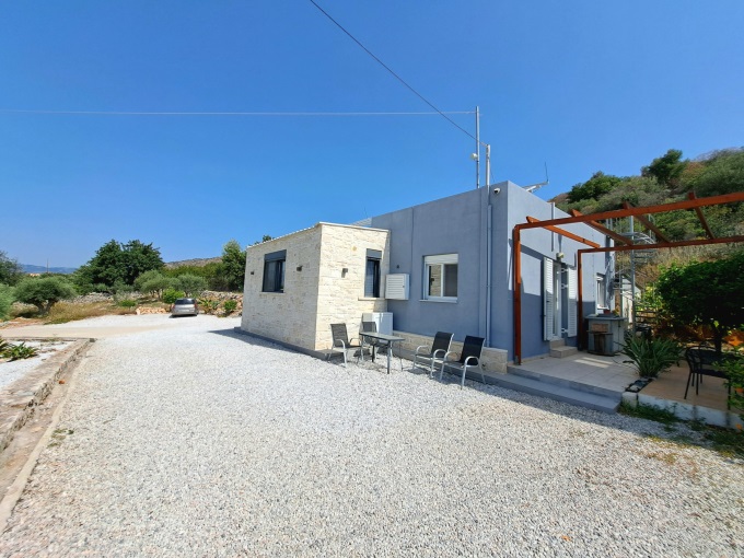 Charming Renovated House with Stunning Views Near Exopoli Village - 27