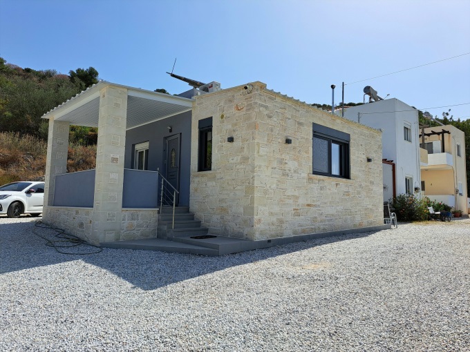 Charming Renovated House with Stunning Views Near Exopoli Village - 29