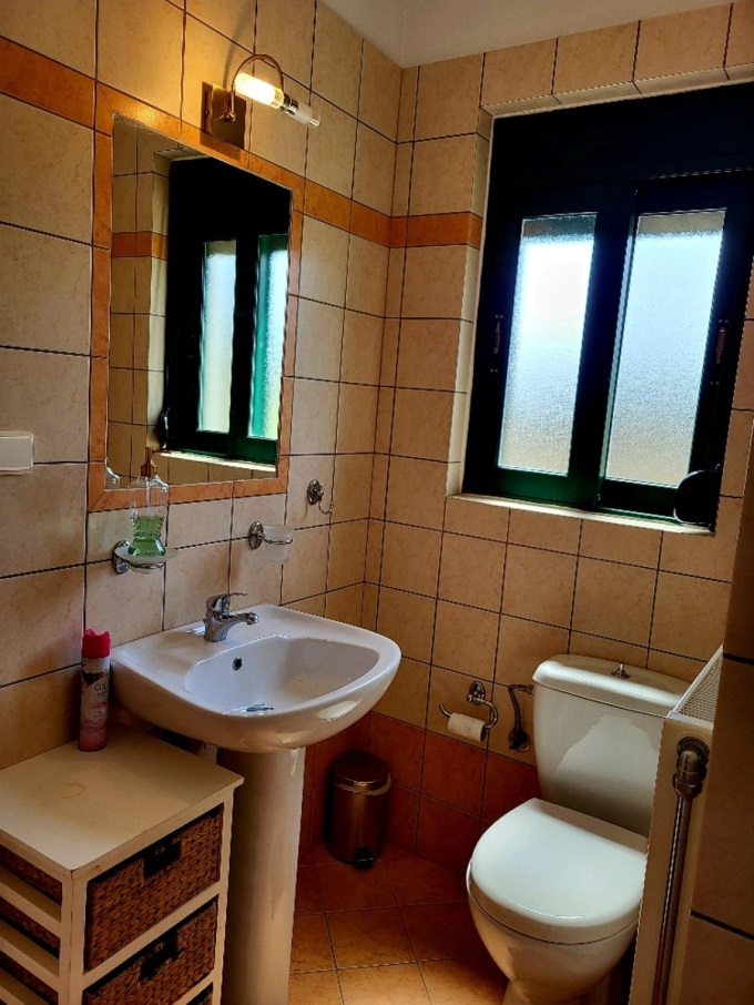 Modern Villa with Private Pool and Olive Grove For Sale in Xirosterni - 7