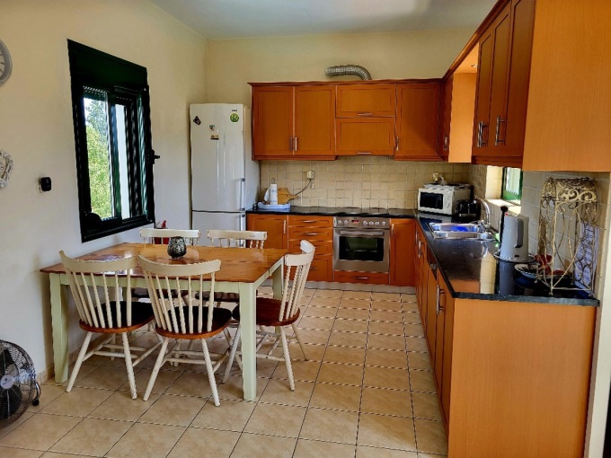 Modern Villa with Private Pool and Olive Grove For Sale in Xirosterni - 6