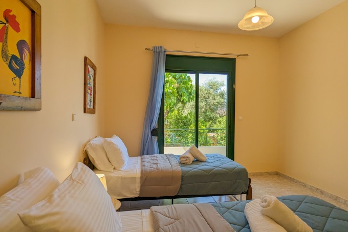 Charming Villa for Sale in Kefalas - 18
