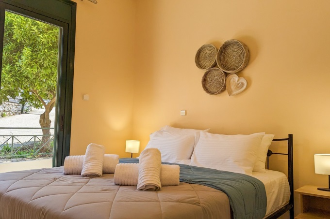 Charming Villa for Sale in Kefalas - 22