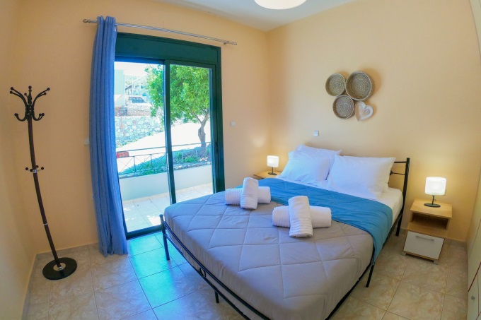 Charming Villa for Sale in Kefalas - 12