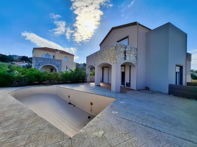 Elegant Two-Storey Detached House with Stunning Sea and Mountain Views For Sale in Kefalas - 5