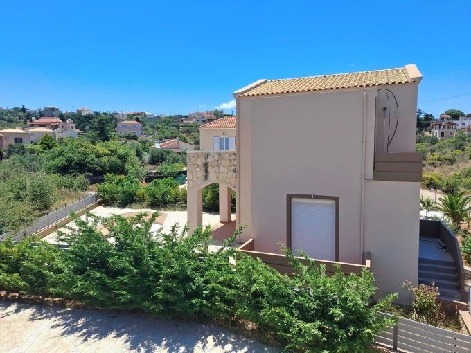 Elegant Two-Storey Detached House with Stunning Sea and Mountain Views For Sale in Kefalas - 35