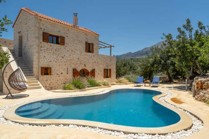 Charming Private Estate with Stunning Views and Rental Income Potential For Sale In Melidoni - 4