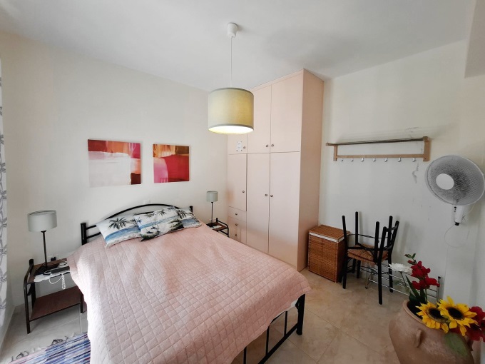 Charming 1 Bedroom Apartment with Pool For Sale in Tavronitis, Chania - 13