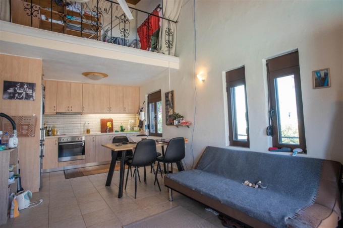 Great Property with Pool and Stunning Sea Views For Sale in Tavronitis - 52