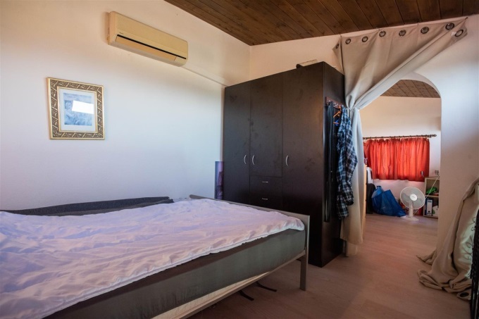Great Property with Pool and Stunning Sea Views For Sale in Tavronitis - 55