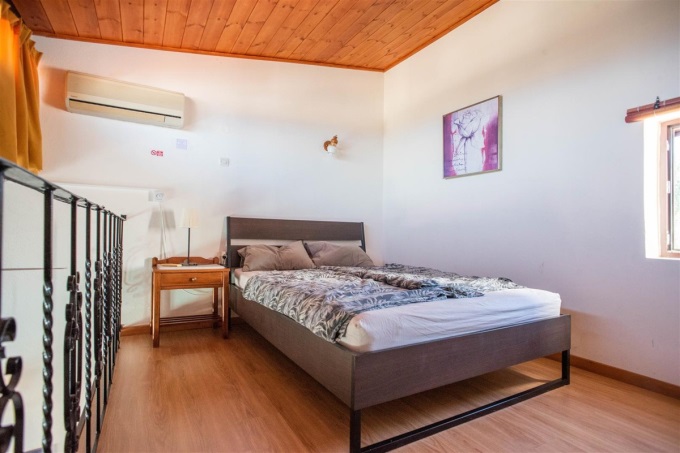 Great Property with Pool and Stunning Sea Views For Sale in Tavronitis - 14
