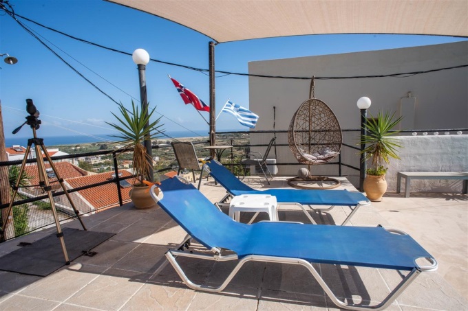 Great Property with Pool and Stunning Sea Views For Sale in Tavronitis - 21
