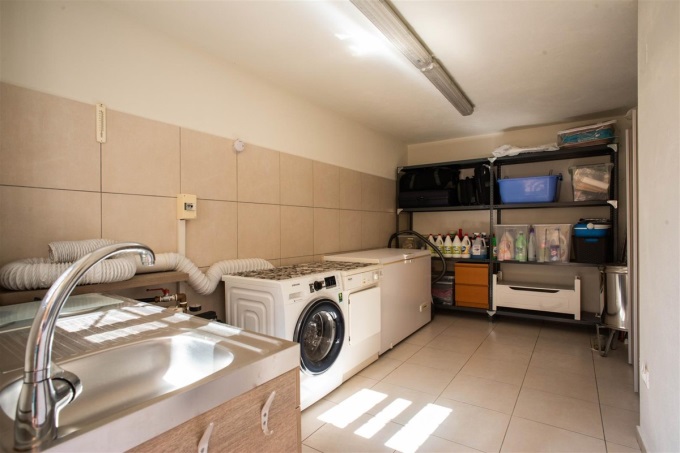 Stunning Stone Built Villa with Panoramic Views and Modern Amenities - 68