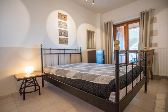 Stunning Stone Built Villa with Panoramic Views and Modern Amenities - 38