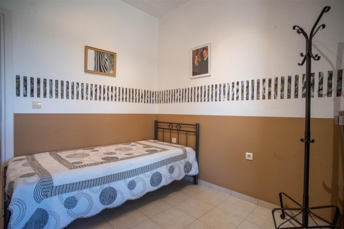 Stunning Stone Built Villa with Panoramic Views and Modern Amenities - 35
