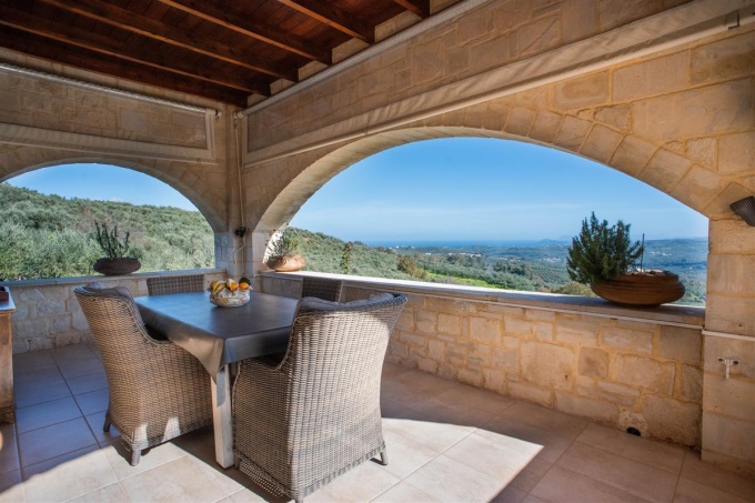 Stunning Stone Built Villa with Panoramic Views and Modern Amenities - 16