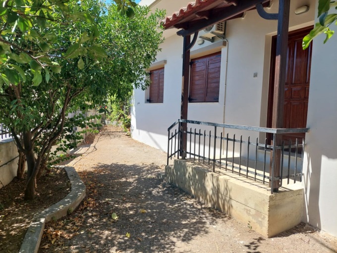 Semi Detached 4 bedroom House for Sale in Stylos - 3