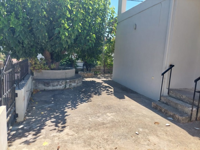 Semi Detached 4 bedroom House for Sale in Stylos - 20