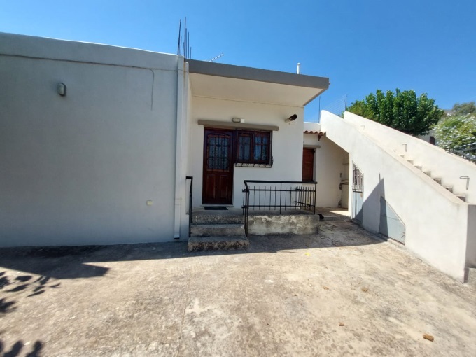 Semi Detached 4 bedroom House for Sale in Stylos - 11