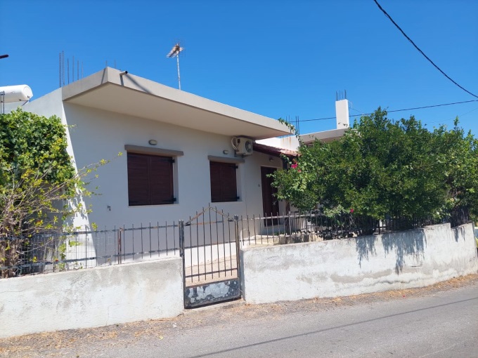 Semi Detached 4 bedroom House for Sale in Stylos - 10