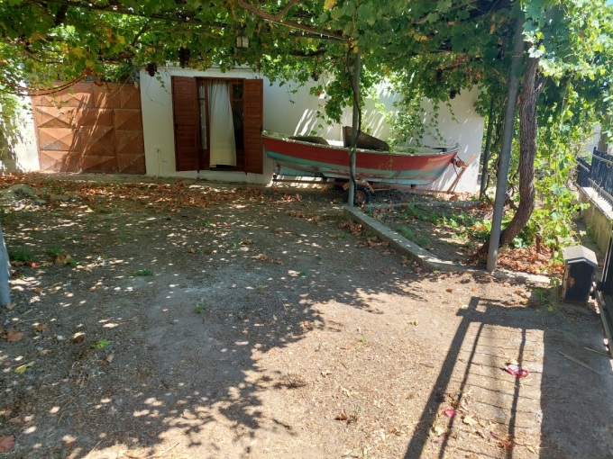 Semi Detached 4 bedroom House for Sale in Stylos - 25