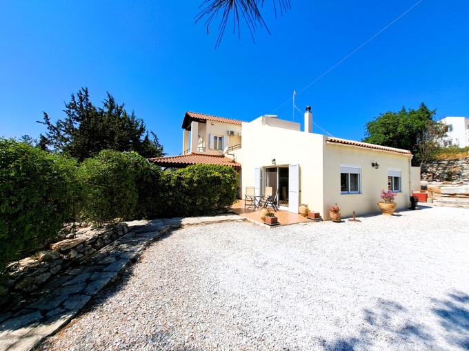 Charming 3 Bedroom Country Villa with Pool For Sale in Gavalochori - 43