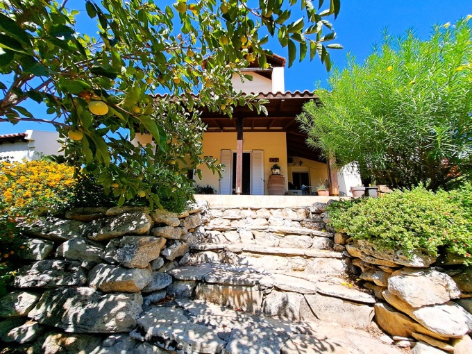 Charming 3 Bedroom Country Villa with Pool For Sale in Gavalochori - 41