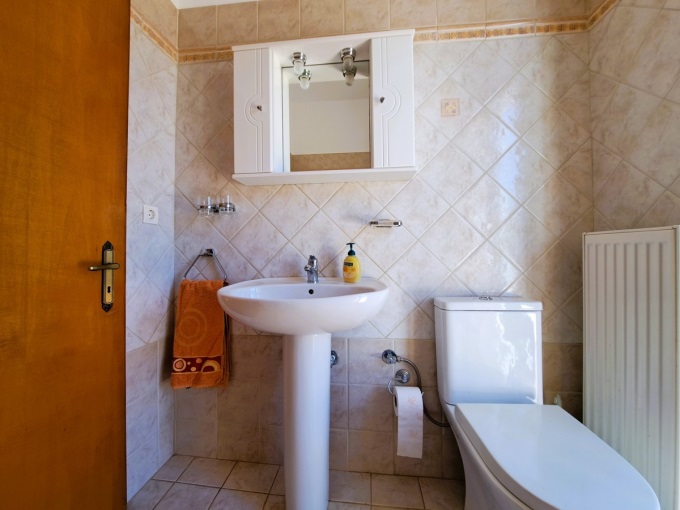 Charming 3 Bedroom Country Villa with Pool For Sale in Gavalochori - 16