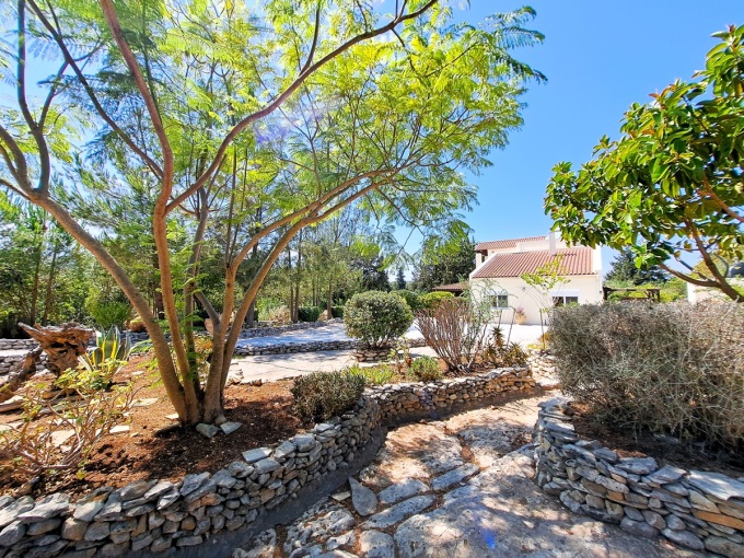 Charming 3 Bedroom Country Villa with Pool For Sale in Gavalochori - 45