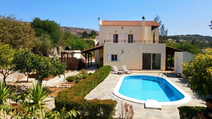 Charming 3 Bedroom Country Villa with Pool For Sale in Gavalochori - 1