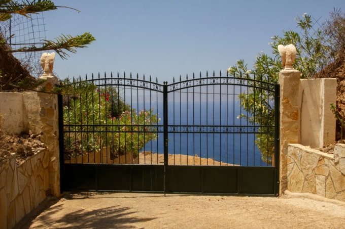 Stunning 3 Bedroom Hillside Villa with Infinity Pool and Panoramic Sea Views in Ravdoucha. - 17