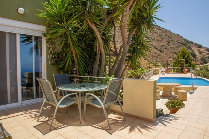 Stunning 3 Bedroom Hillside Villa with Infinity Pool and Panoramic Sea Views in Ravdoucha. - 62